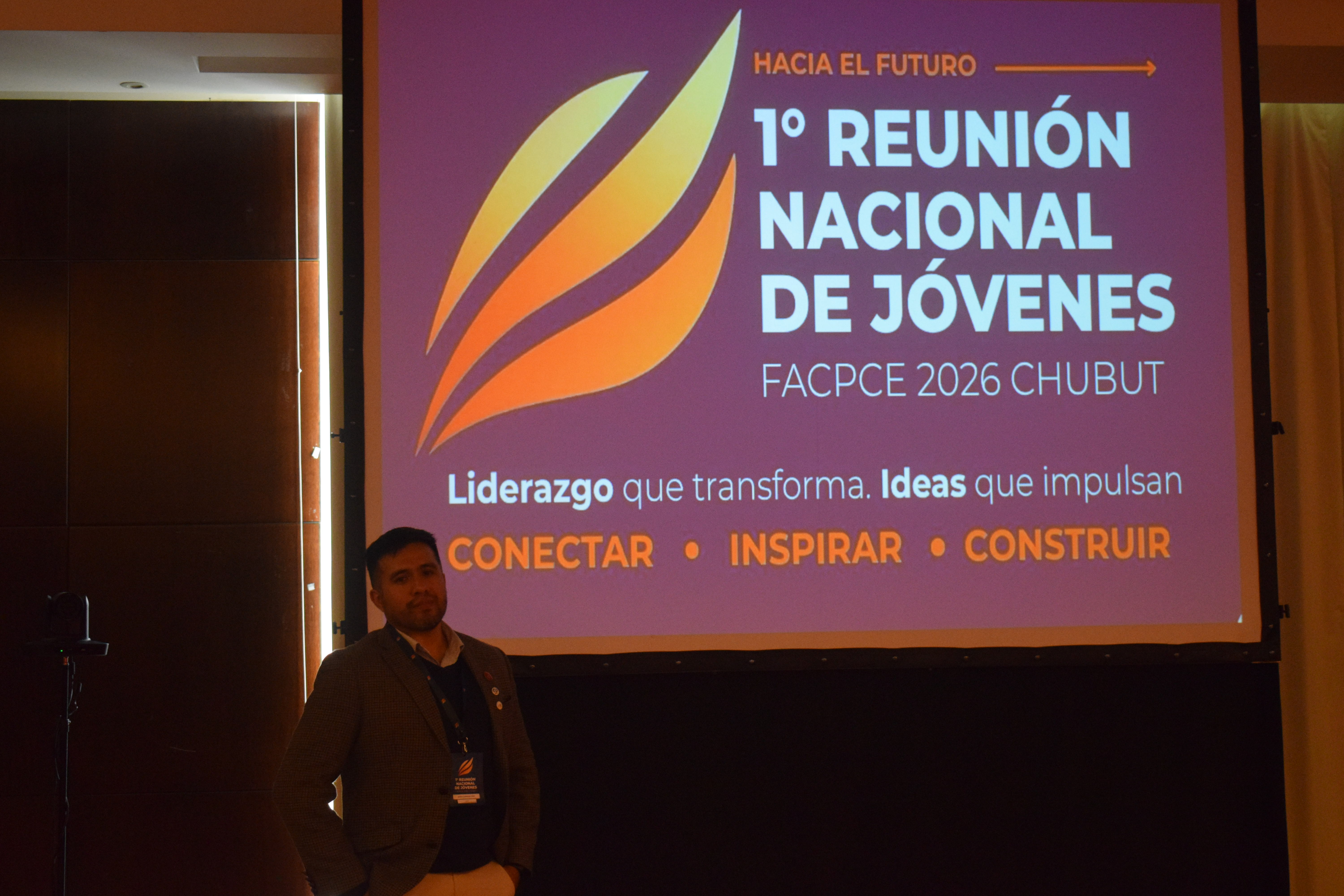 [Imagen de CIDEJ23 presente en la Reunión Nacional de Jóvenes Profesionales en Chubut]